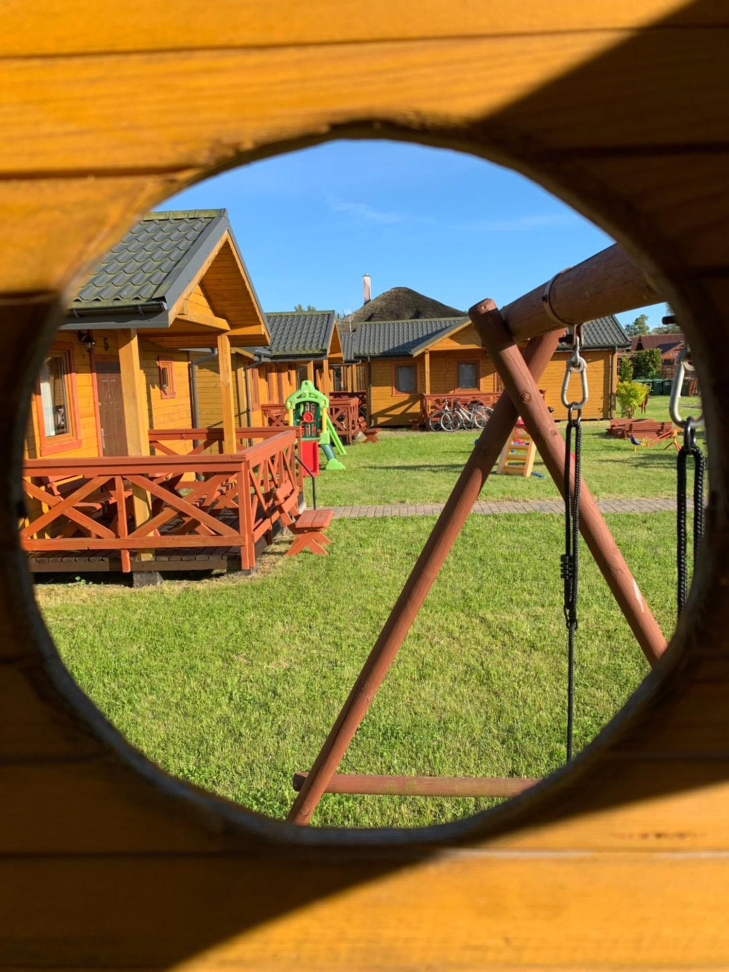Villa Aurelia Pokoje Goscinne I Domki Letniskowe ミエレンコ エクステリア 写真